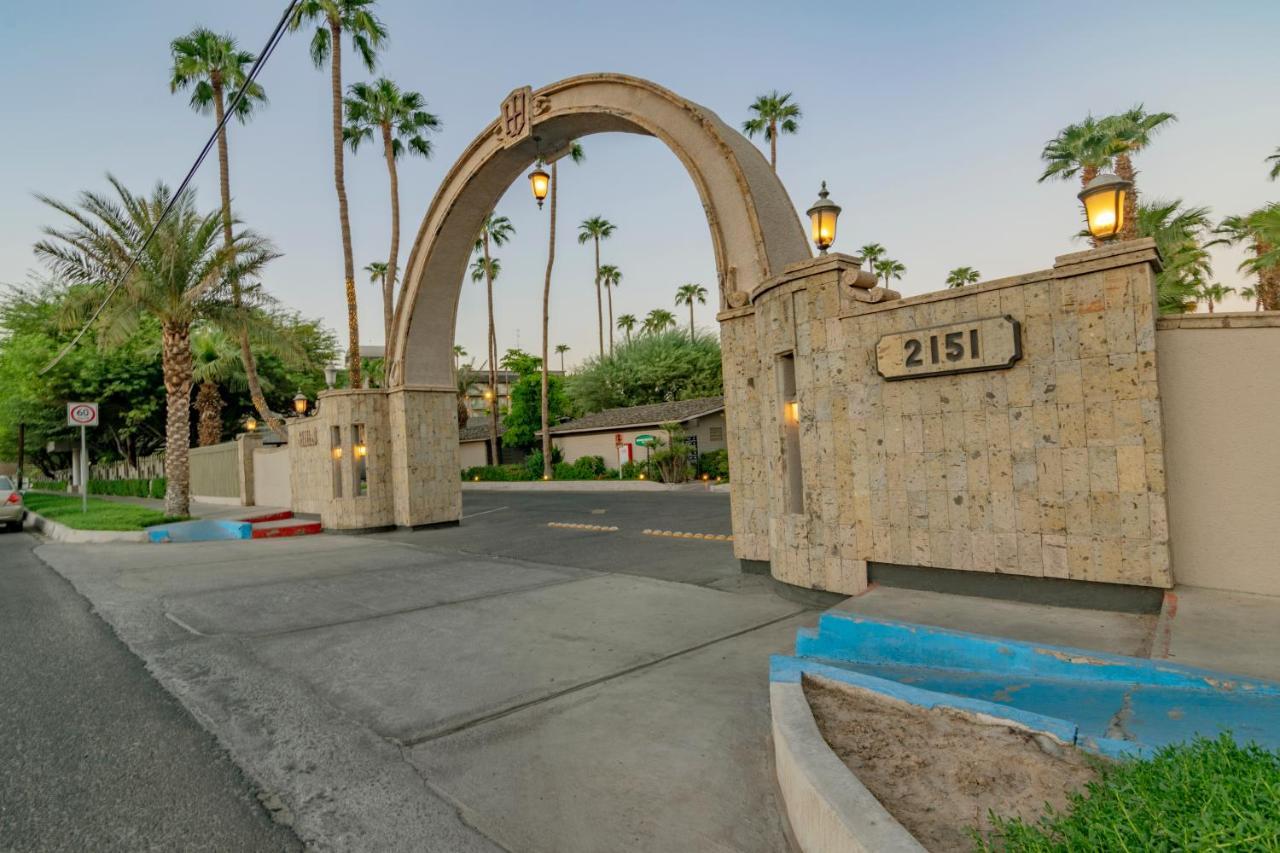 Hotel Lucerna Mexicali Exteriör bild